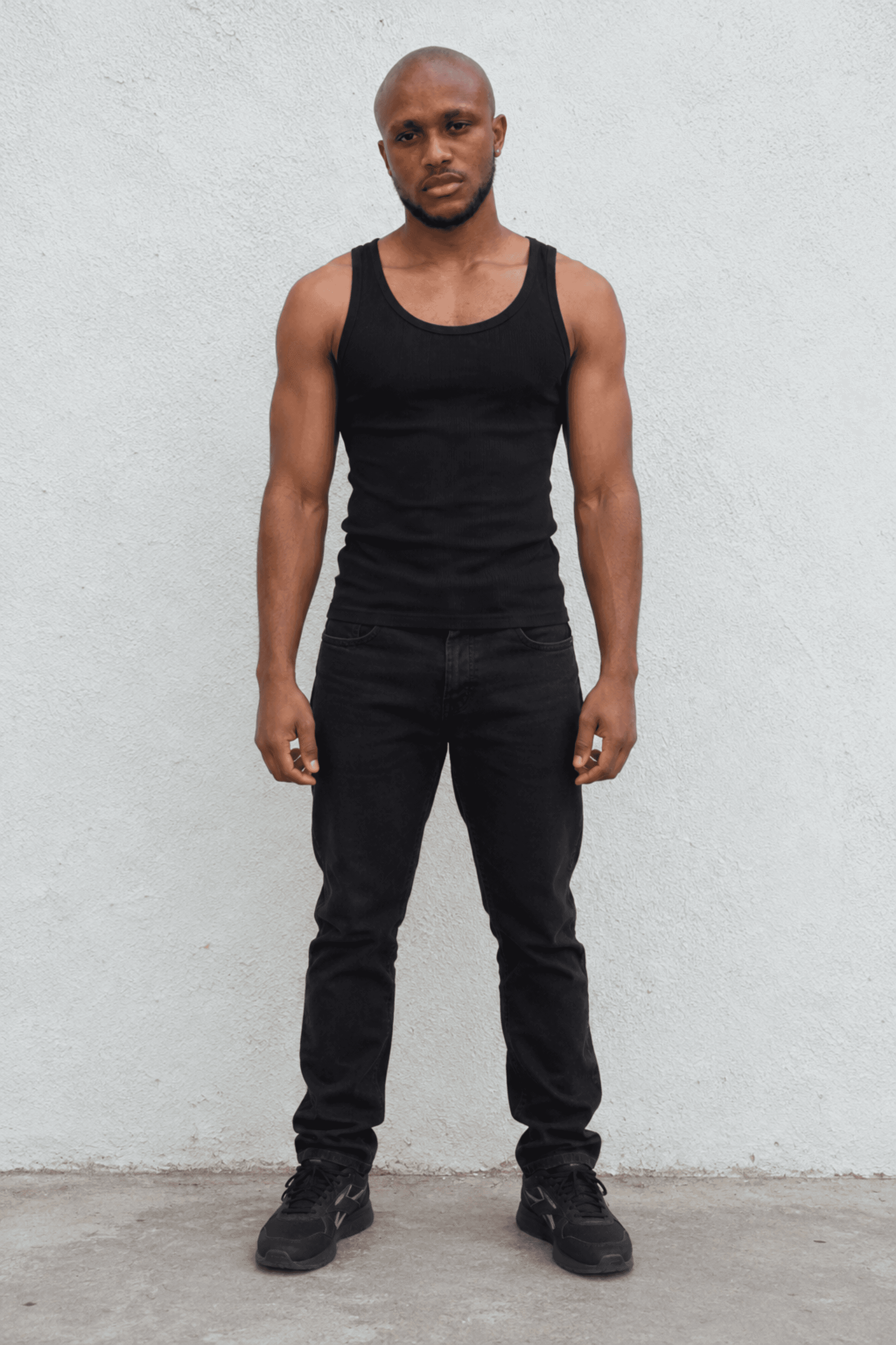 Full-length portrait of Muiz